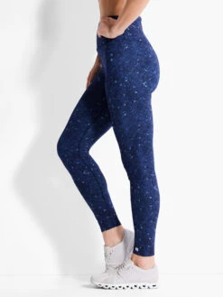 Spotted Blues Flexfit Full Length Legging BLUE MULTI -Varley Shop ACTF238355BLTPRODUCT 03