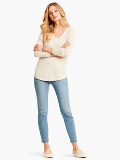 Vital V Neck Sweater PUTTY -Varley Shop ALL1195 PUT PRODUCT 04