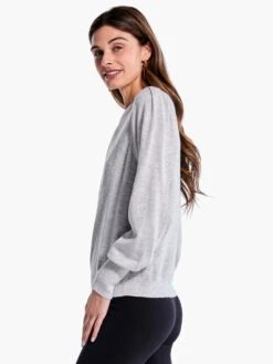 Femme Sleeve Sweater REFLECTION -Varley Shop F231162RFLPRODUCT 02