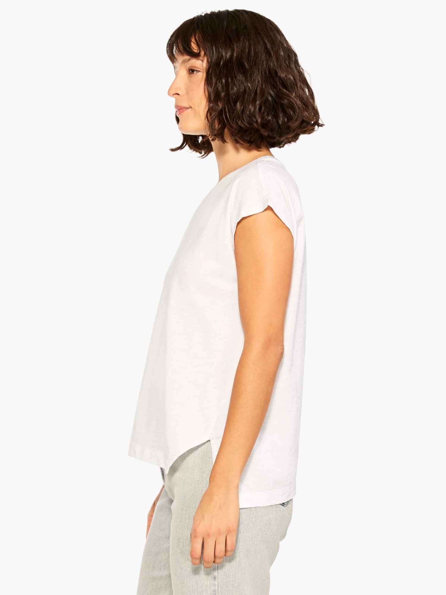 NZT Short Sleeve Crew Asymmetrical Tee PAPER WHITE 4 NZT Short Sleeve Crew Asymmetrical Tee PAPER WHITE - Image 2