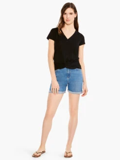 NZT Short Sleeve Knotted V Tee -Varley Shop NZTM232028BLXPRODUCT 04