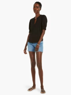 NZT Elbow Sleeve Split Neck Tee -Varley Shop NZTM232030BLXPRODUCT 04