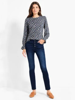 NZT Sweet Dreams Dotty Femme Sleeve Tee BLACK MULTI 9 NZT Sweet Dreams Dotty Femme Sleeve Tee BLACK MULTI -Varley Shop NZTW232055BLMPRODUCT 04