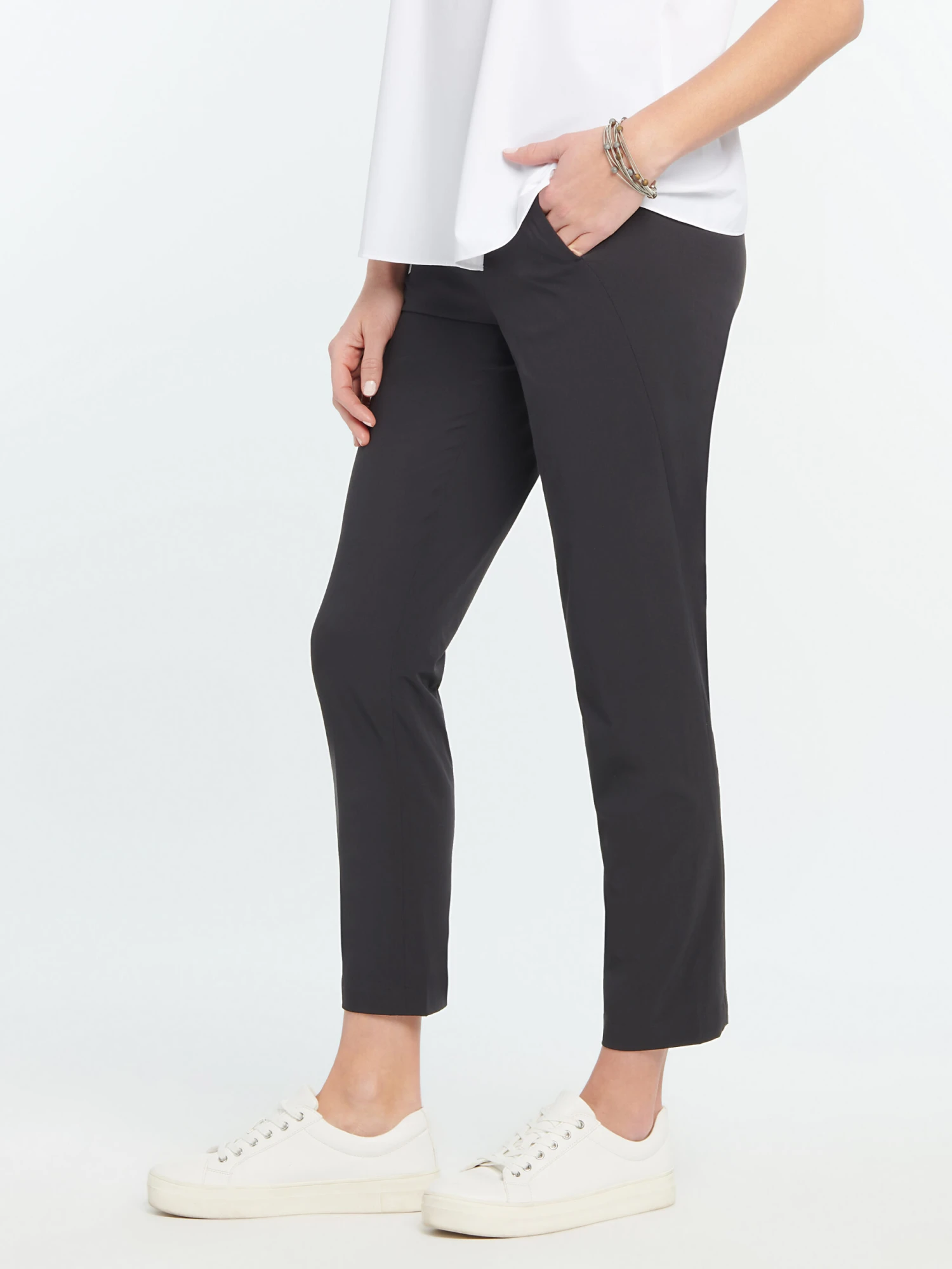 Tech Stretch Relaxed Pant BLACK ONYX 4 Tech Stretch Relaxed Pant BLACK ONYX - Image 2