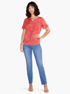 Shoreline Sweater ORANGE MULTI 9 Shoreline Sweater ORANGE MULTI -Varley Shop S231131ORMPRODUCT 04