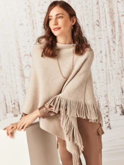 Metallic Go To Poncho NEUTRAL MIX 13 Metallic Go To Poncho NEUTRAL MIX -Varley Shop W231161NEUPRODUCT 04A