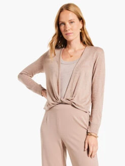 All Year 4-Way Cardigan MACAROON 10 All Year 4-Way Cardigan MACAROON -Varley Shop W231169MCRPRODUCT 02